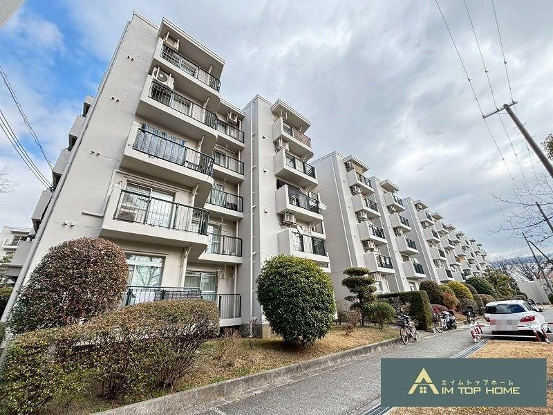 住道駅前住宅１０号棟　１４９０万円