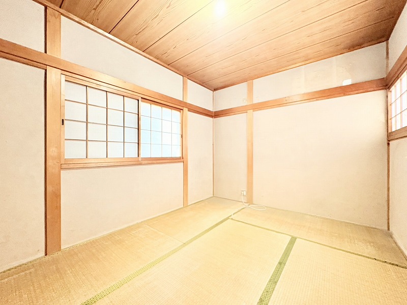 S__822272049_0 S__822272049_0