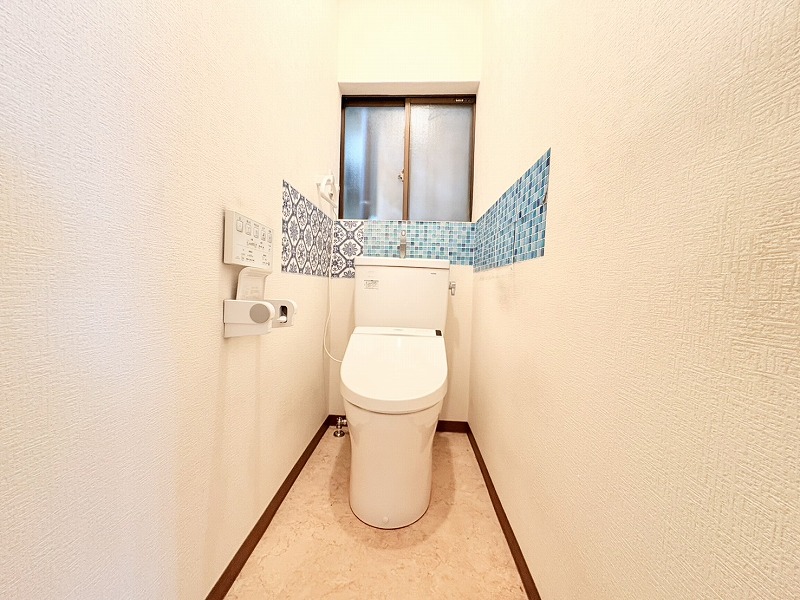 S__822272050_0 S__822272050_0