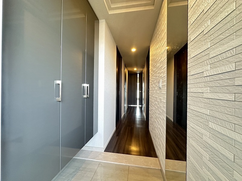 S__824926220_0 S__824926220_0