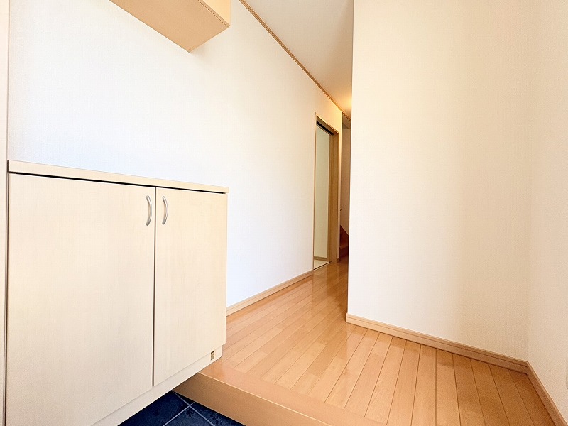 S__827392025 S__827392025